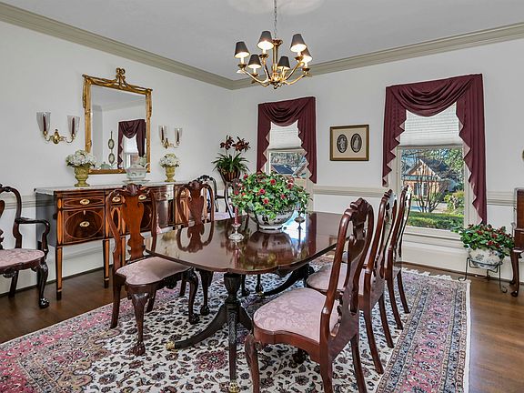 4th image of 121 Lame Horse Rd