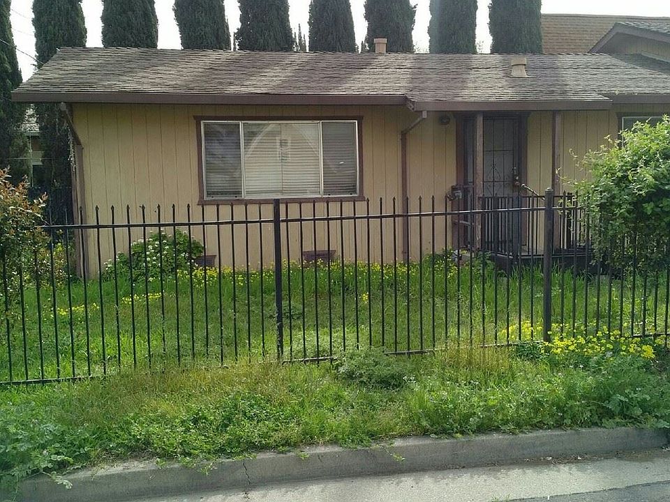 1st image of 901 Solano St