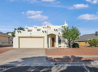 929 Totonaca Ln, El Paso, TX 79912