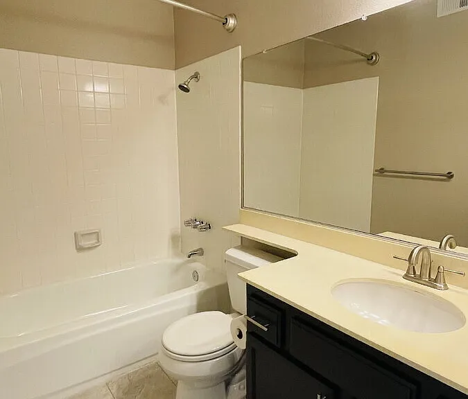 13631 Tiverton Rd — Photo 19
