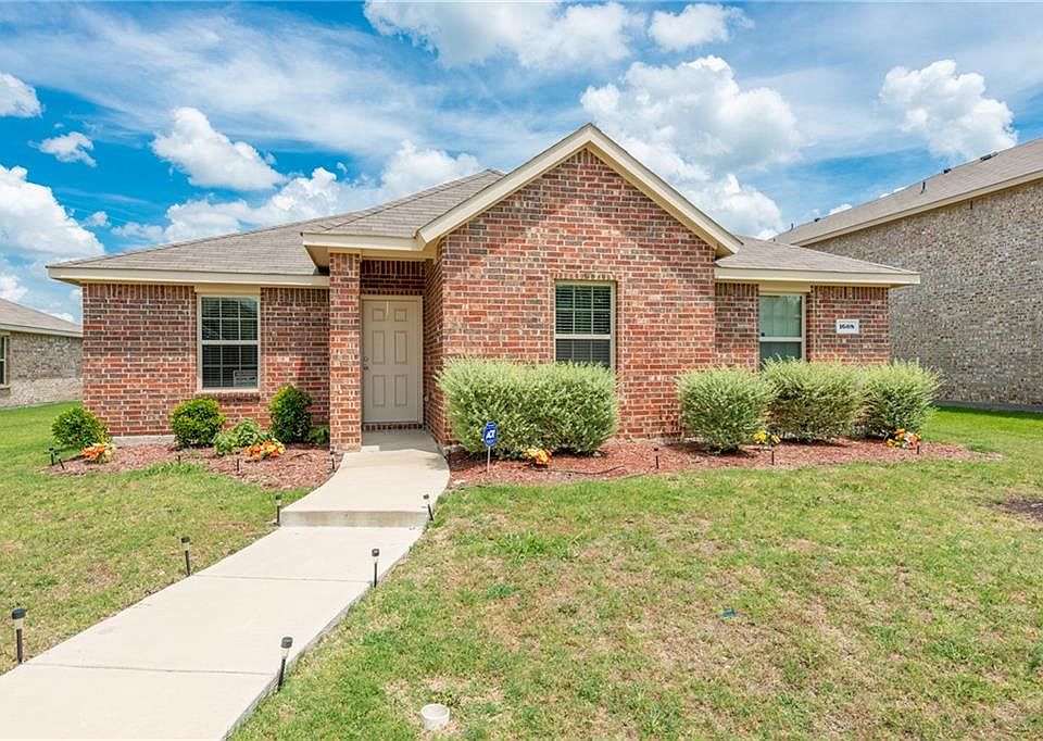 1st image of 1608 Ambercrest Dr