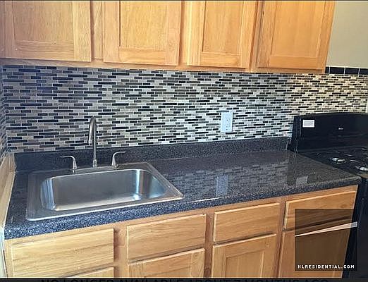 2nd image of 1463 Ocean Ave #2C