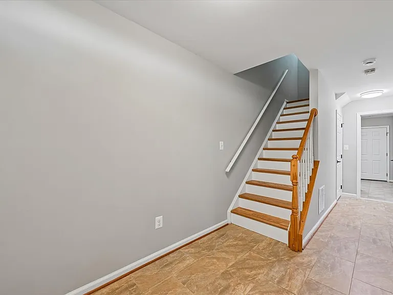 6153 Les Dorson Ln — Photo 32