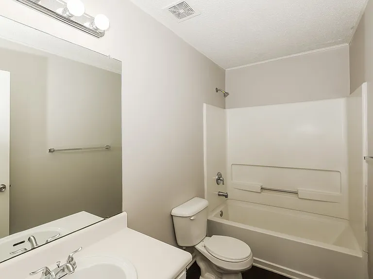 504 Wyntuck Dr — Photo 15