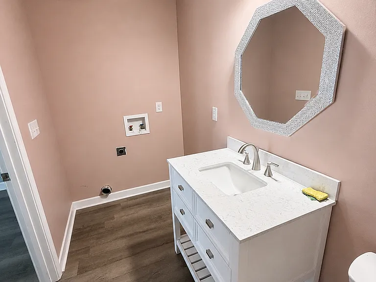625 Apple St — Photo 14