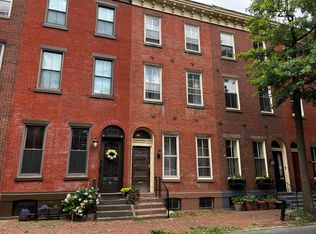 2044 Cherry St #1, Philadelphia, PA 19103