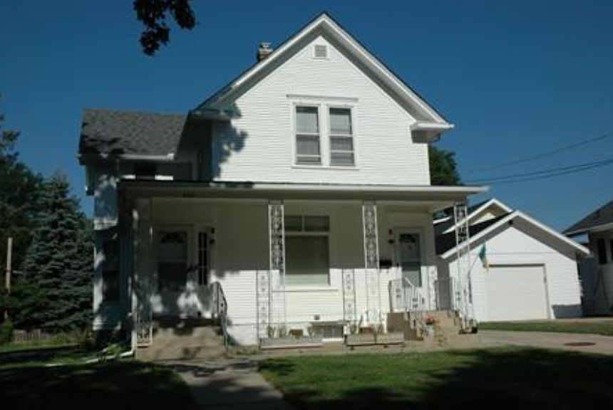 2nd image of 280 N Commonwealth Ave APT 2