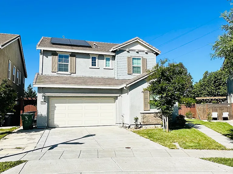 1569 Furtado Gln — Photo 10