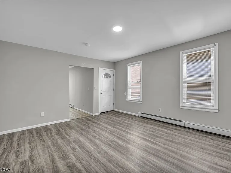 3010 Daisy Ave #UP — Photo 4