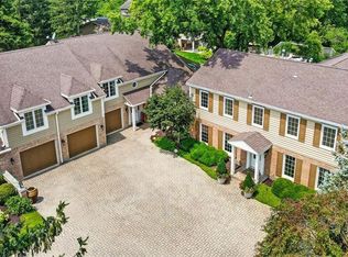 6970 Munger Rd, Dayton, OH 45459