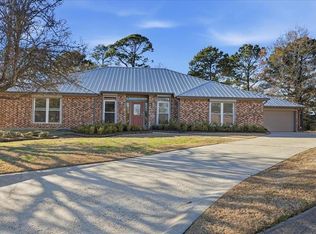 4690 Reagan St, Beaumont, TX 77706