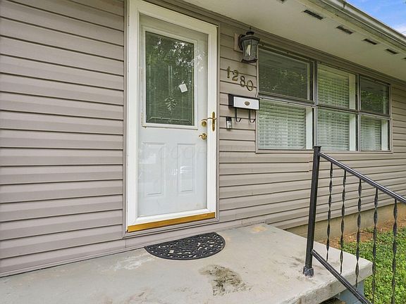 4th image of 1280 Marble Dr
