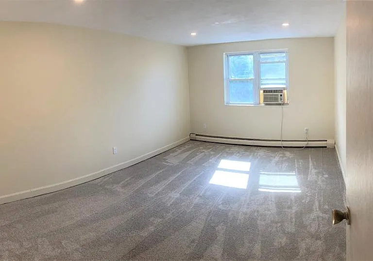 89 E Squantum St — Photo 7