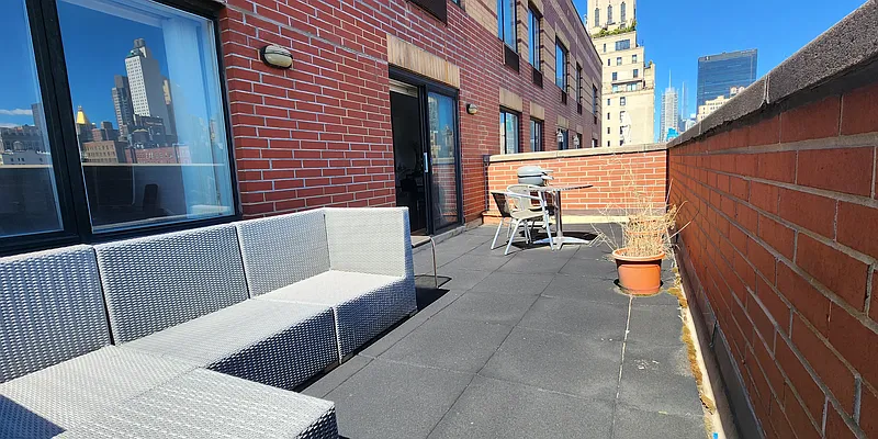 Rented by Corcoran | media 33