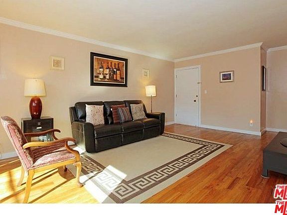 5th image of 404 San Vicente Blvd Unit 205