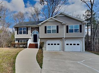 178 Colton Dr, Dallas, GA 30132