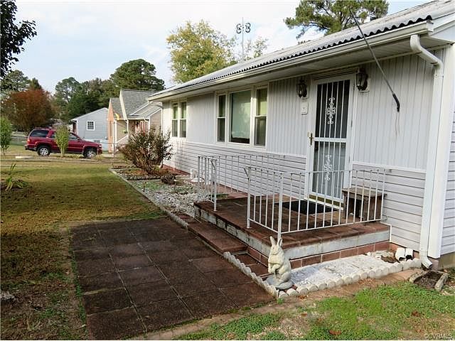 1st image of 4153 Henshaw Dr