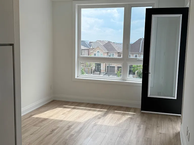 3250 Carding Mill Trl #305 — Photo 5