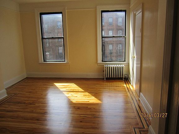 2nd image of 945 Bedford Ave APT 4