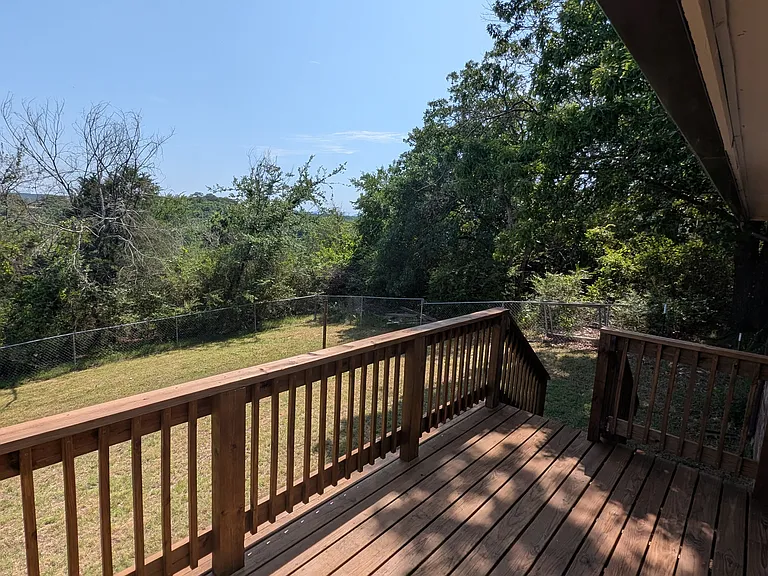 435 Gunther Cir — Photo 13