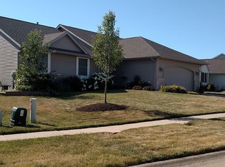 1518 E 6th St, Coal Valley, IL