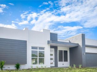 1008 Humphrey Blvd, Deltona, FL 32738