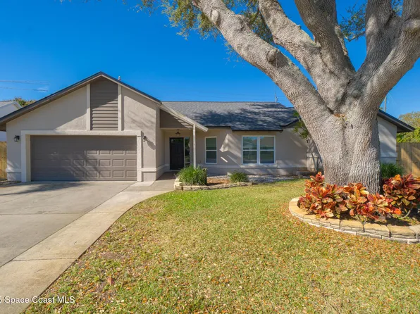 425 Island Oaks Pl, Merritt Island, FL 32953