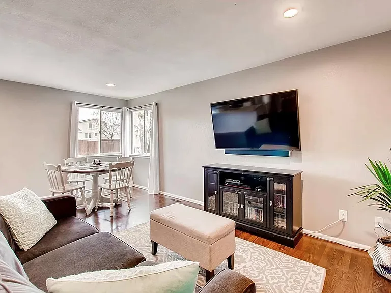 1247 Cedarwood Dr — Photo 14
