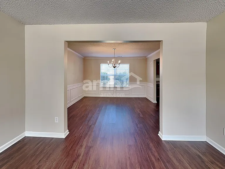 1124 Stepping Stone Ln — Photo 10