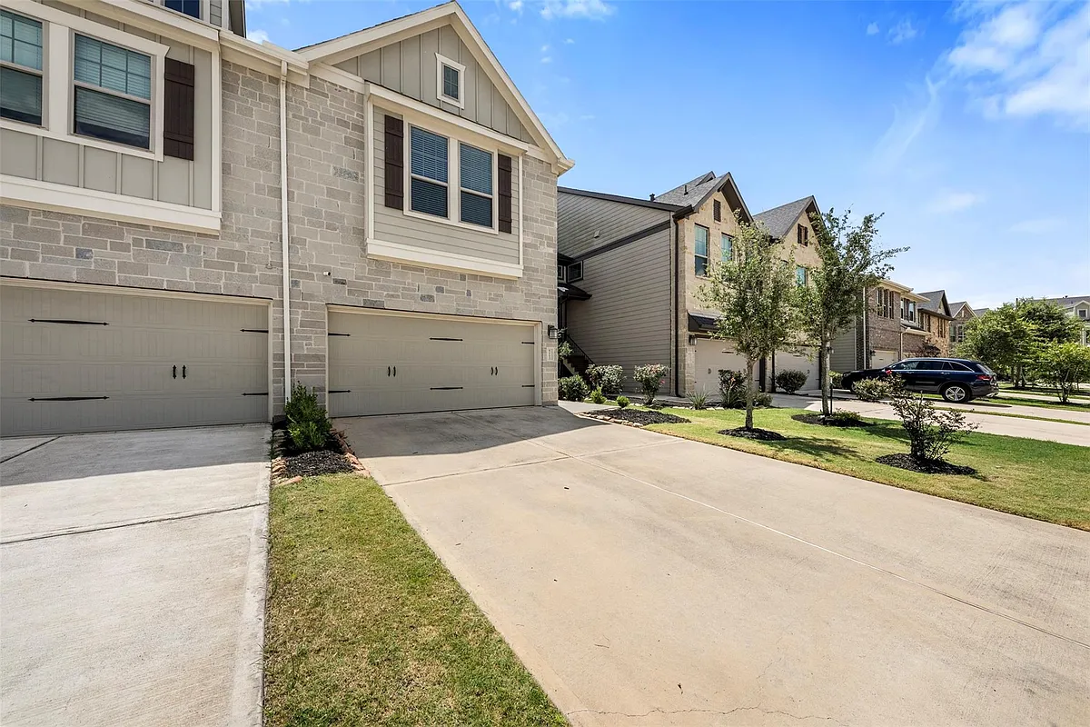 Building Photo - 5203 Prairie Terrace Ln