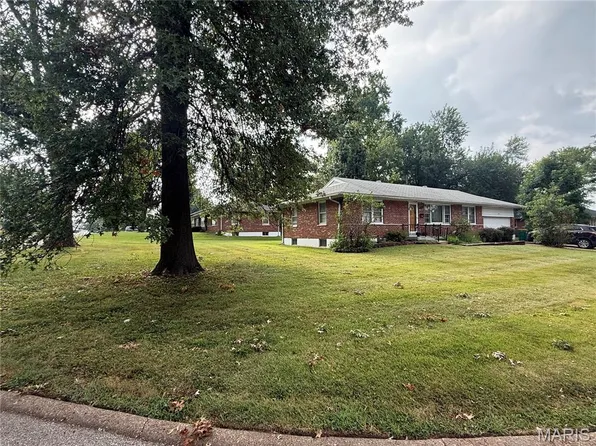 9908 Norbridge Ln, Saint Louis, MO 63137