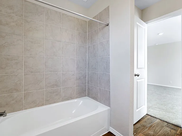 13512 Waxman Spark — Photo 13