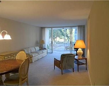5th image of 2008 S Federal Hwy APT 203