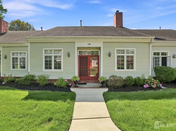 52B Rutland Ln, Monroe Township, NJ 08831