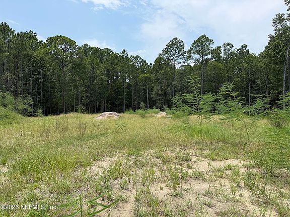 5th image of 11020 Skylark Drive