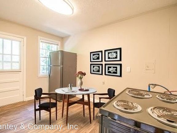 5th image of 766 Augusta St #8081562