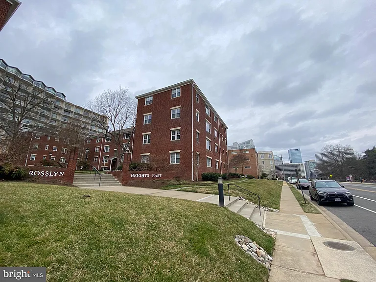 1304 N Meade St #ENG4 — Photo 17