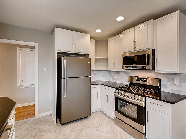 405 Quentin Dr — Photo 13