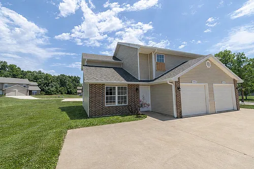 1505-1507 Bodie Dr Photo 1