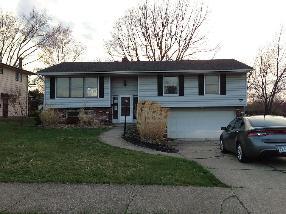 1st image of 5750 Skyline Dr