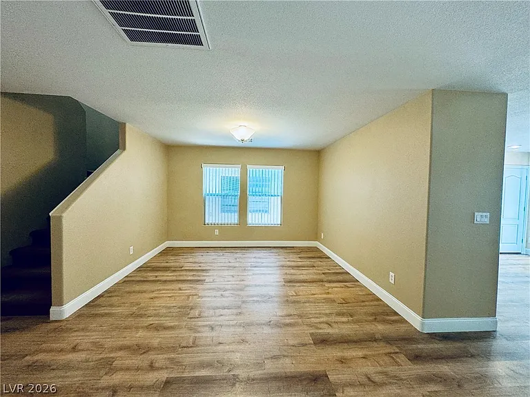 8617 Palomino Ranch St — Photo 5