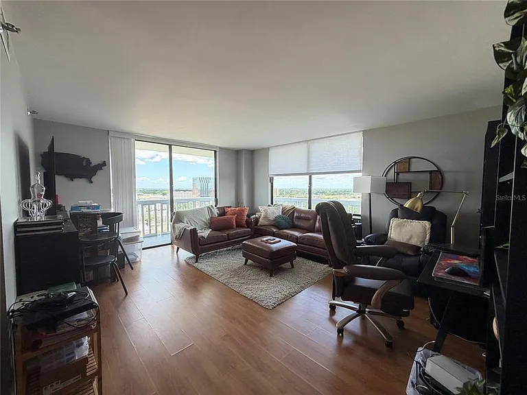 400 E Colonial Dr #1604 — Photo 13