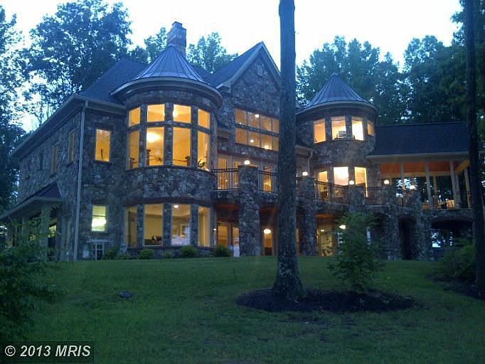 1st image of 2084 Lake Forest Dr