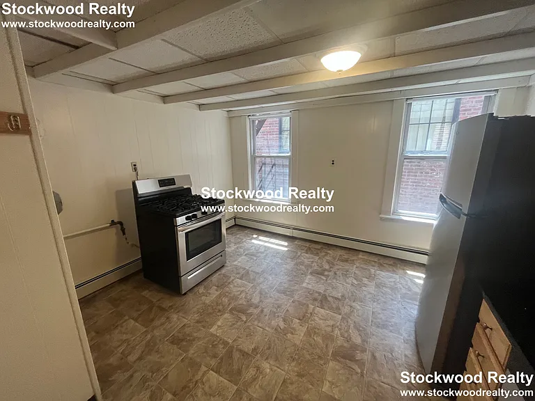 232 Cambridge St — Photo 3
