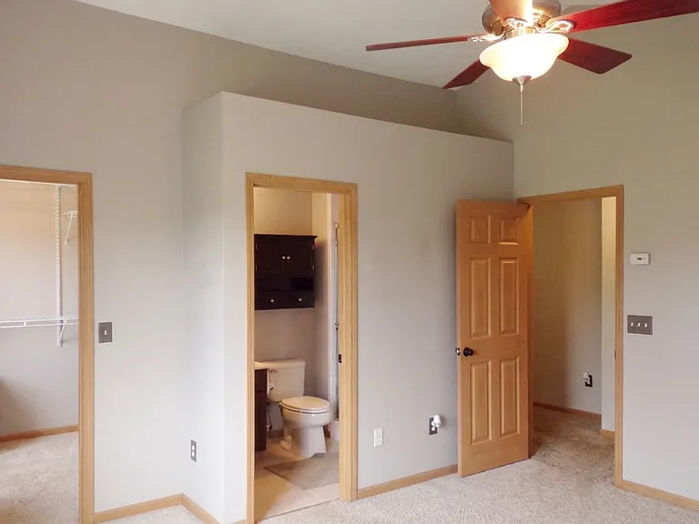 522 Thistleview Dr — Photo 15