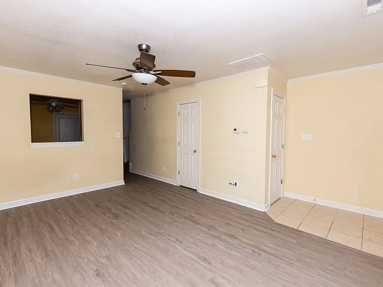 104 Streamwood Dr — Photo 39