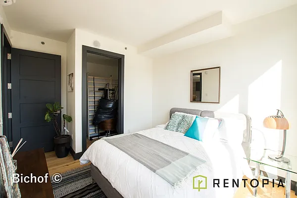 Rented by The KCI Group | media 61