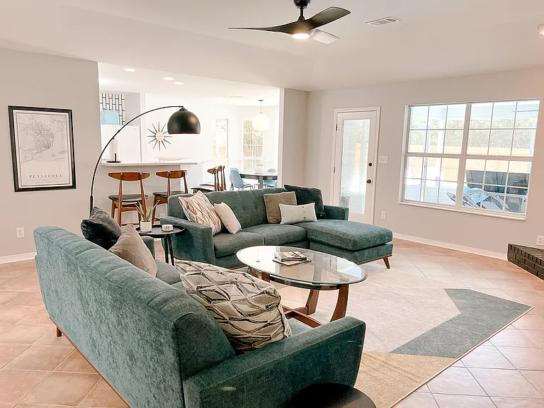4031 Tiger Point Blvd — Photo 6