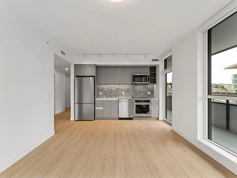 10420 City Pkwy — Photo 51