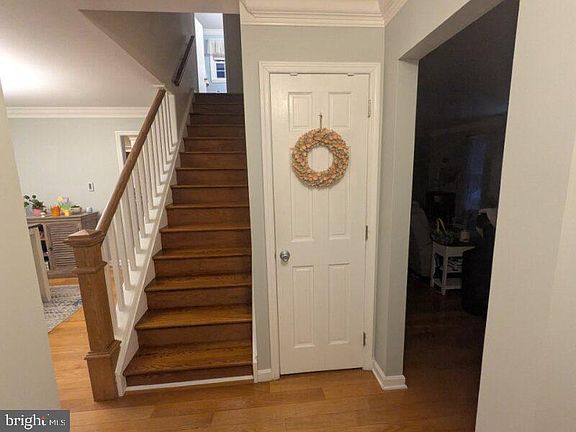 2nd image of 103 Sunset Dr